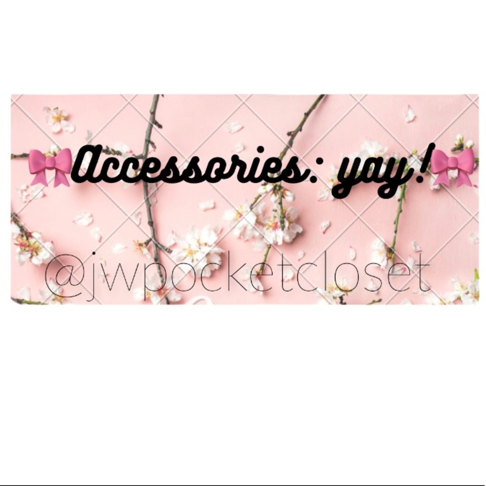 A Nod to Coolness Accessories
